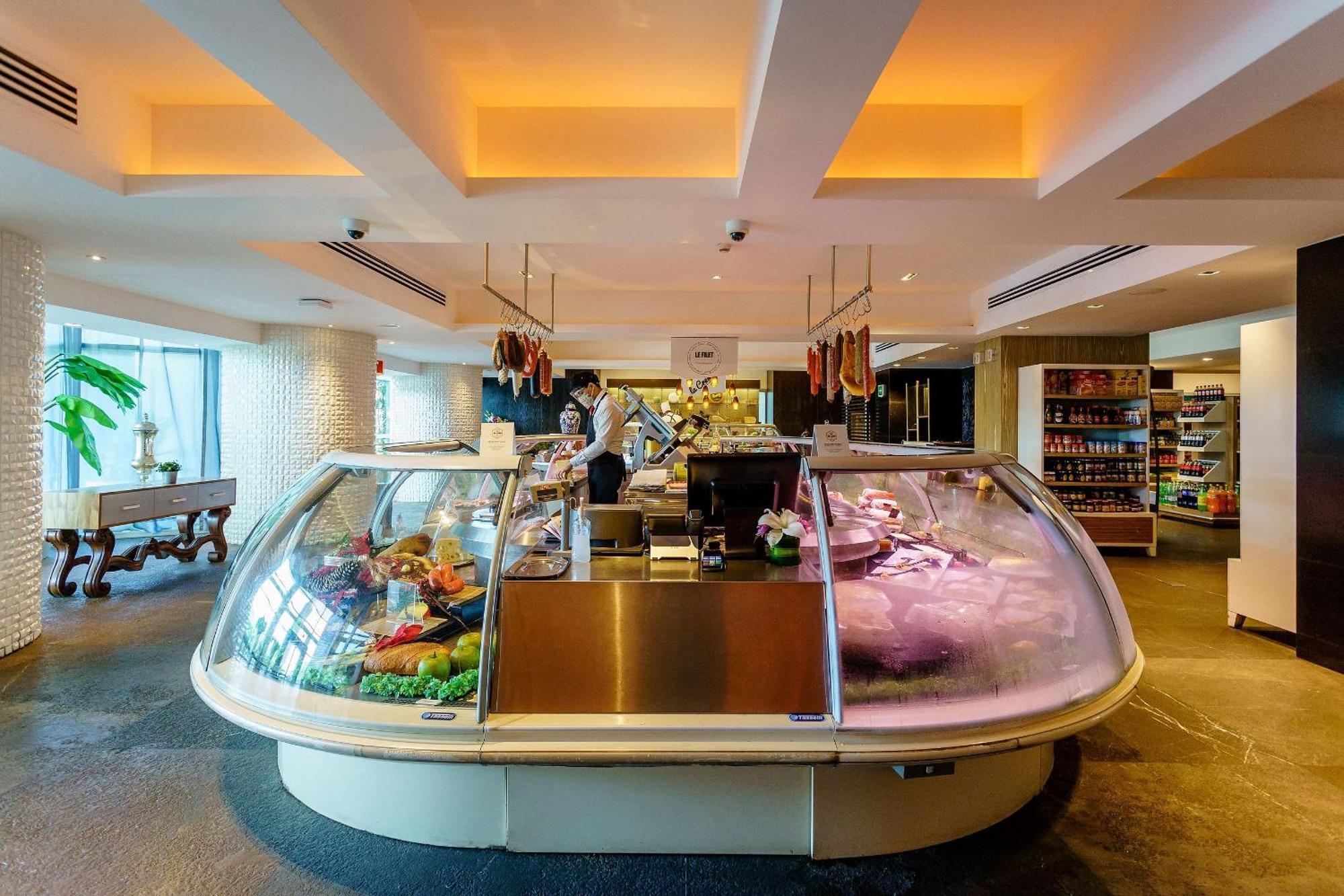 The Grand Luxxe Three Bedroom Spa Suite 新巴利亚塔 外观 照片